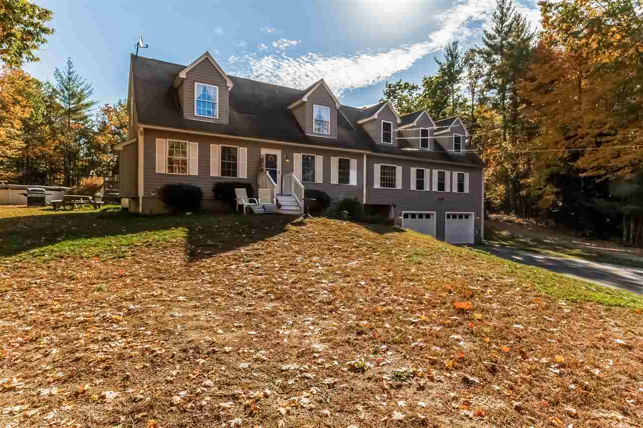 4 Blake Road Raymond, NH 03077 - Photo 3 of 40