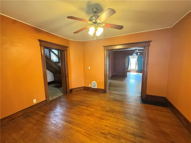 $2,000 | 352 East 2nd Street, Corning, NY 14830