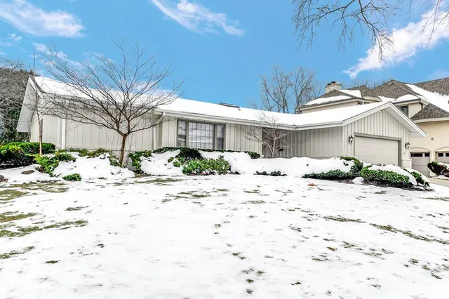 $765,000 | 1117 Summit Hills Lane, Naperville, IL 60563