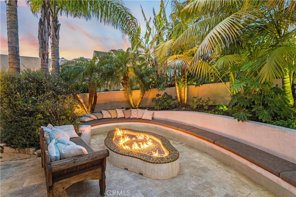 1716 Addison Road Palos Verdes Estates, CA 90274 - Photo 44 of 55 an outdoor space with swimming pool and furniture