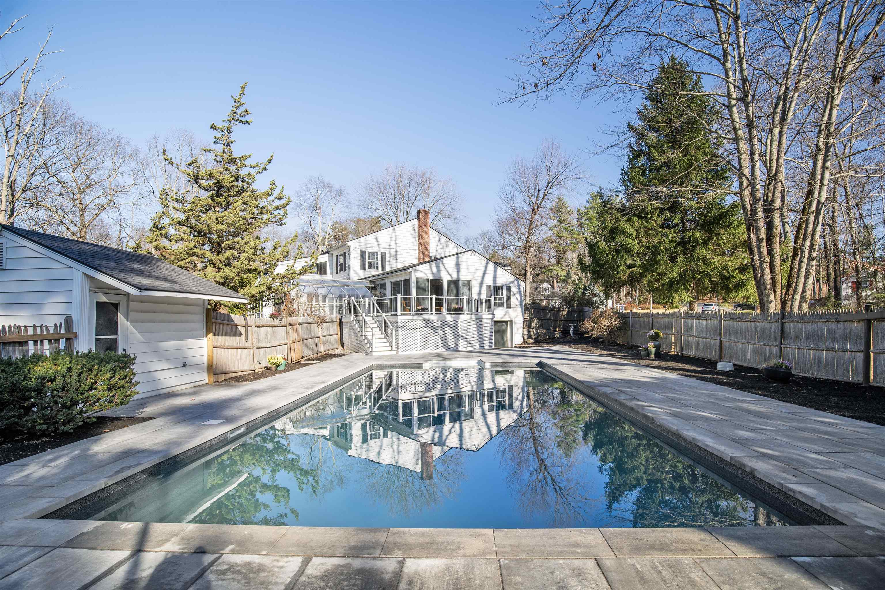2 Driftwood Road Derry, NH 03038 - Photo 3 of 54