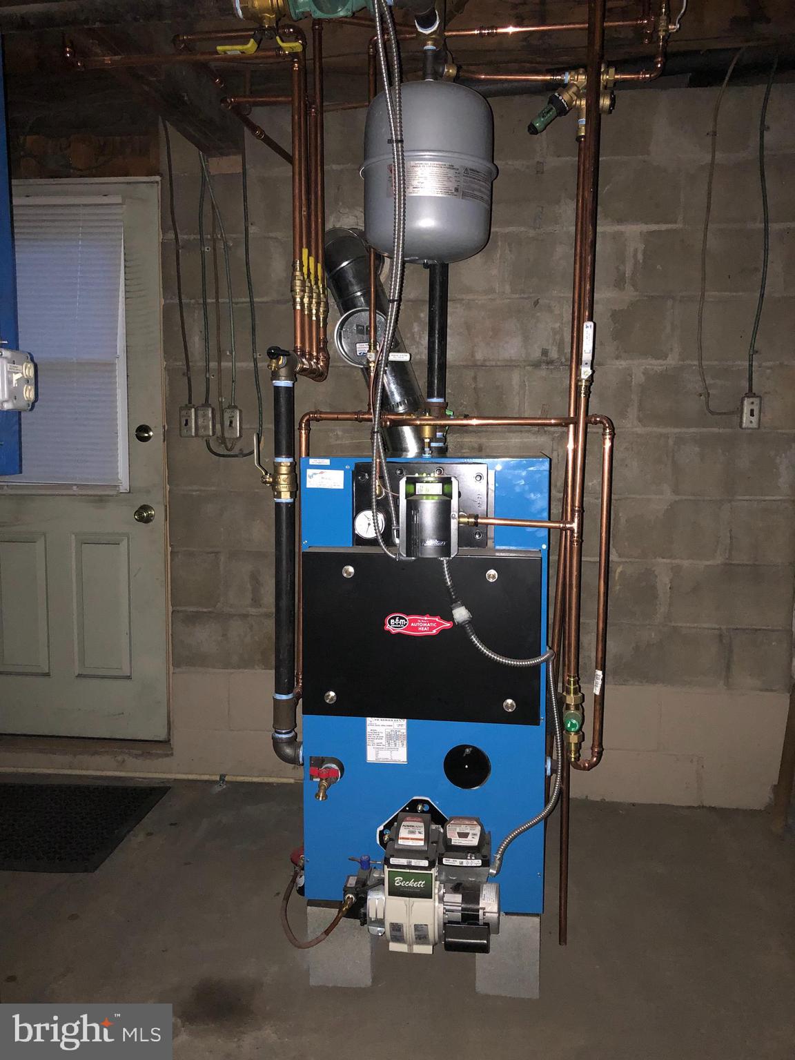409 Golf Road Tamaqua, PA 18252 - Photo 21 of 27 New Oil Furnace 11/21