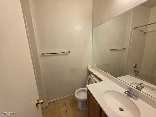 $1,800 | 4710 Arial Ridge Street, Las Vegas, NV 89147