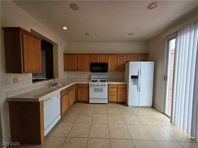 $1,800 | 4710 Arial Ridge Street, Las Vegas, NV 89147
