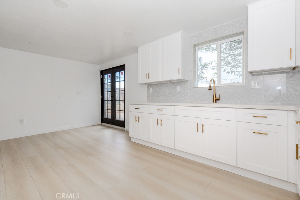 1935 Spring Garden Street Riverside, CA 92507 - Photo 10 of 38 Kitchen