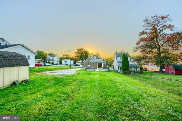 $360,000 | 2019 Northeast Avenue, Halethorpe, MD 21227