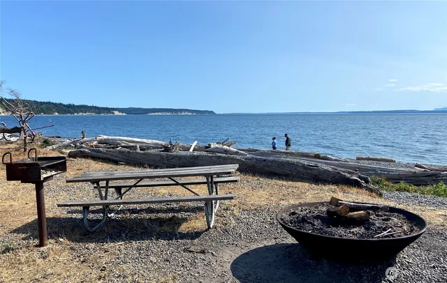 $70,000 | 1263 Admiral Drive, Coupeville, WA 98239