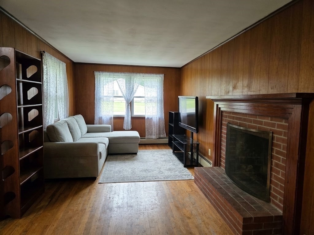 27 Feeding Hills Road Southwick, MA 01077 - Photo 11 of 19 Gallery Image 11