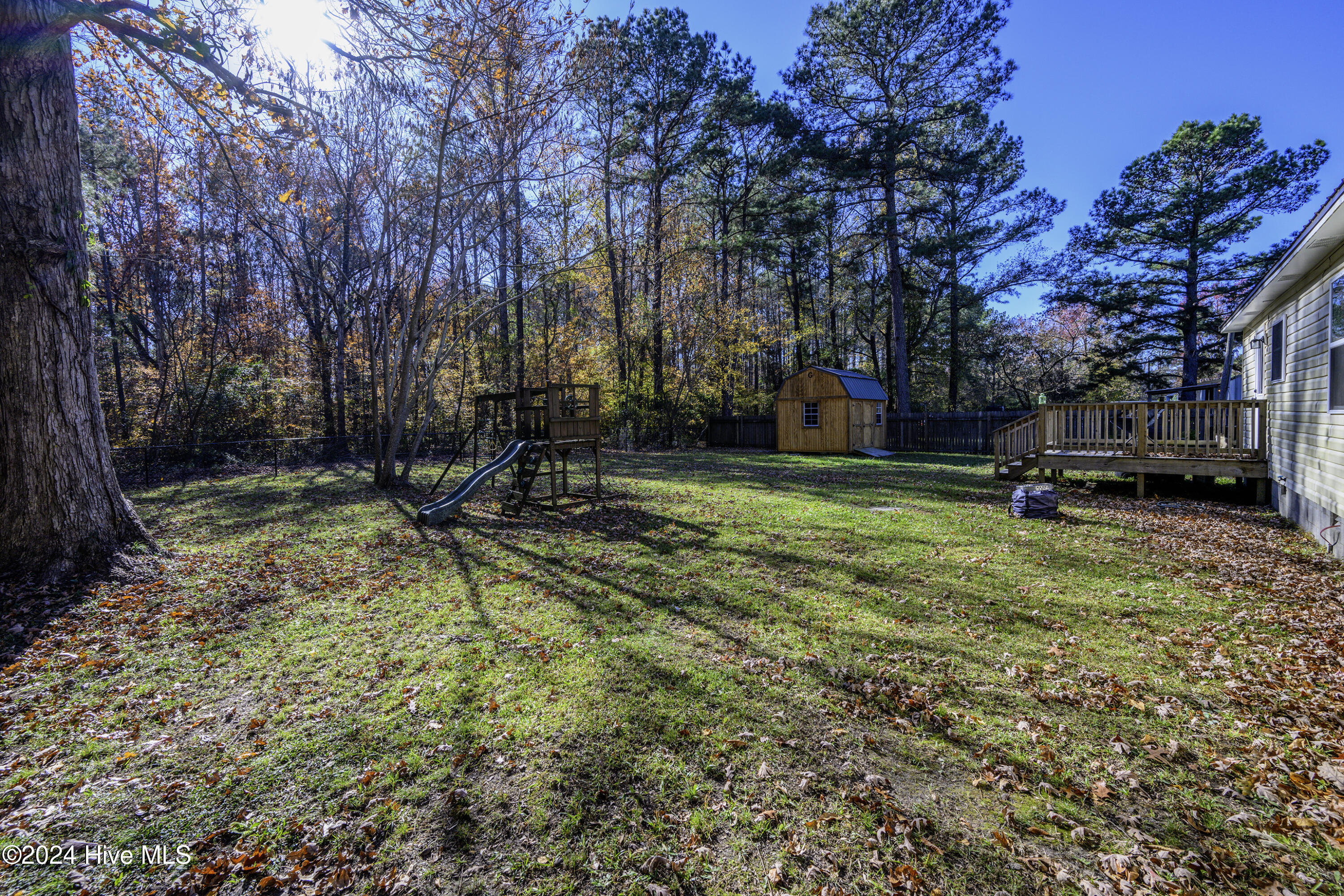 1205 Southwest Craven Middle School Road New Bern, NC 28562 - Photo 22 of 64 06