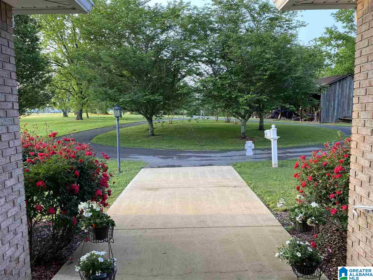 1188 Summerville Road Jasper, AL 35504 - Photo 2 of 49