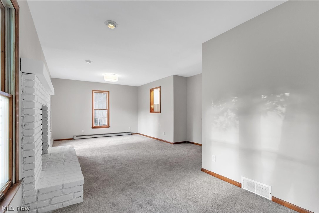 938 Learidge Road Cleveland, OH 44124 - Photo 16 of 35 Gallery Image 16