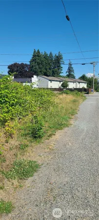 $179,000 | 213 Bridge Street Southwest, Orting, WA 98360