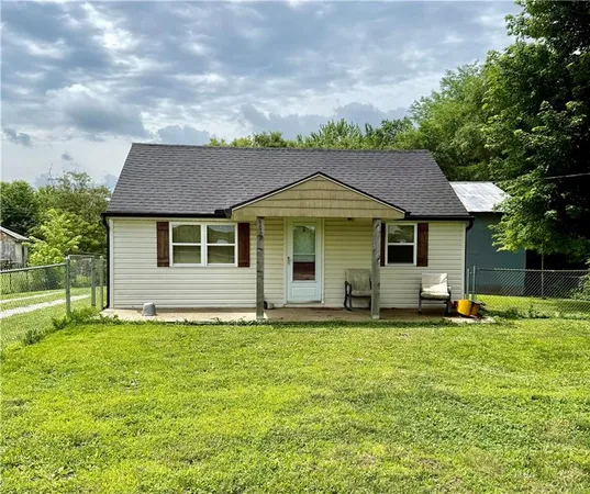 $150,000 | 112 East Hunter Road, Sibley, MO 64088