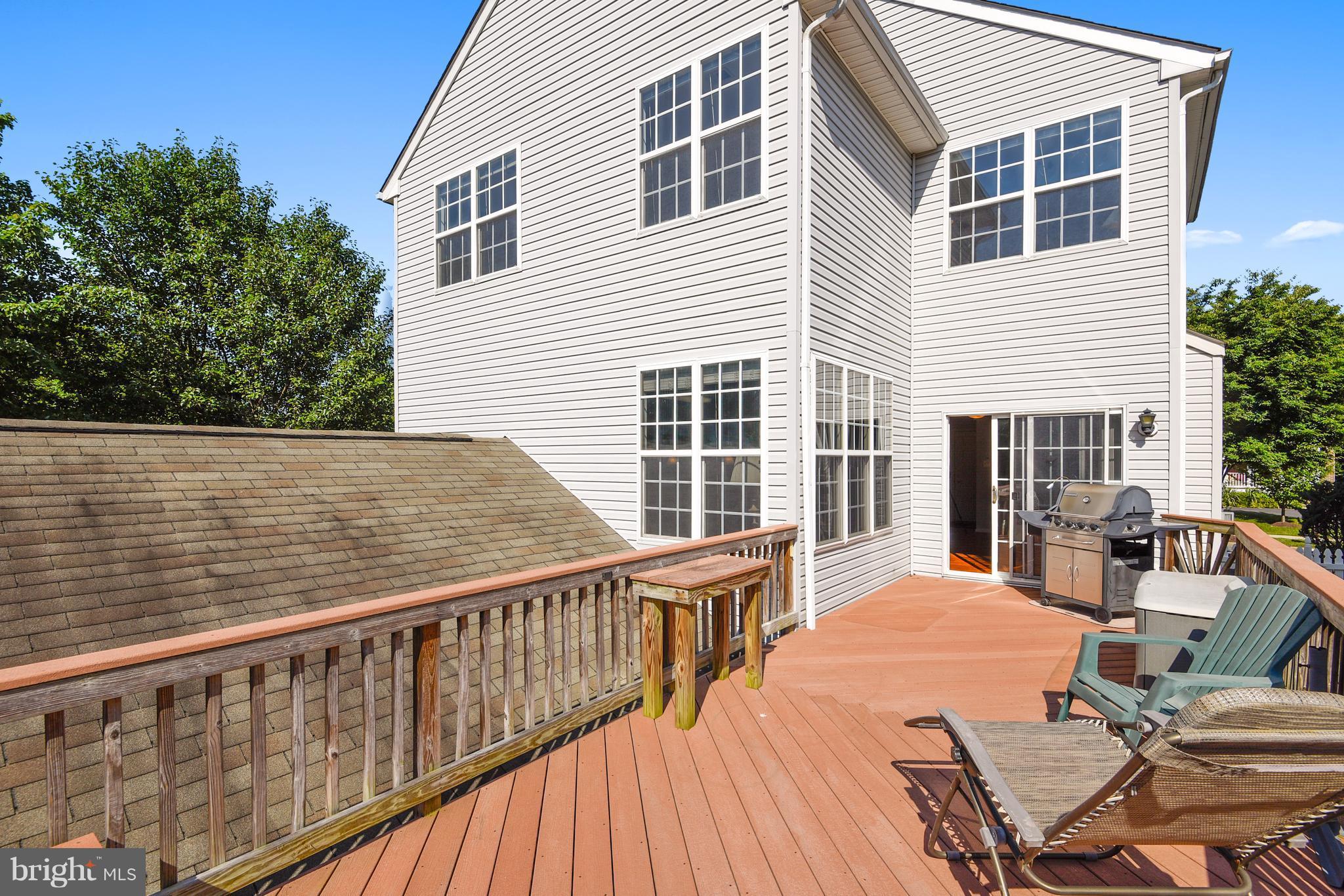 18105 Coachmans Road Germantown, MD 20874 - Photo 20 of 30 Exterior (Rear)