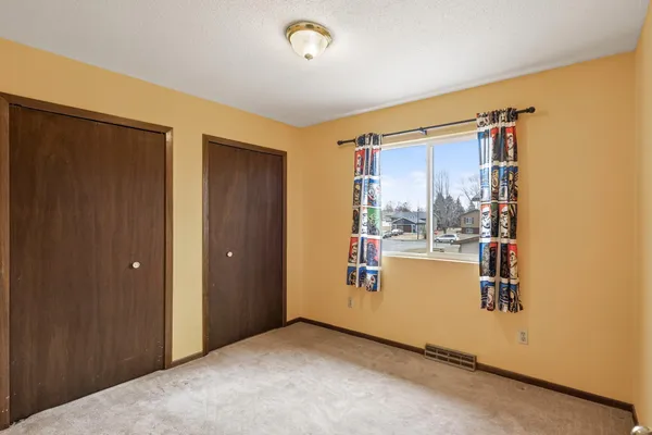 $260,000 | 3454 138th Court Northwest, Andover, MN 55304