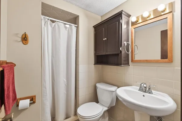$260,000 | 3454 138th Court Northwest, Andover, MN 55304