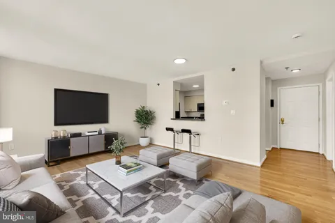 $359,900 | 1312 Massachusetts Avenue Northwest, Unit 503, Washington, DC 20005