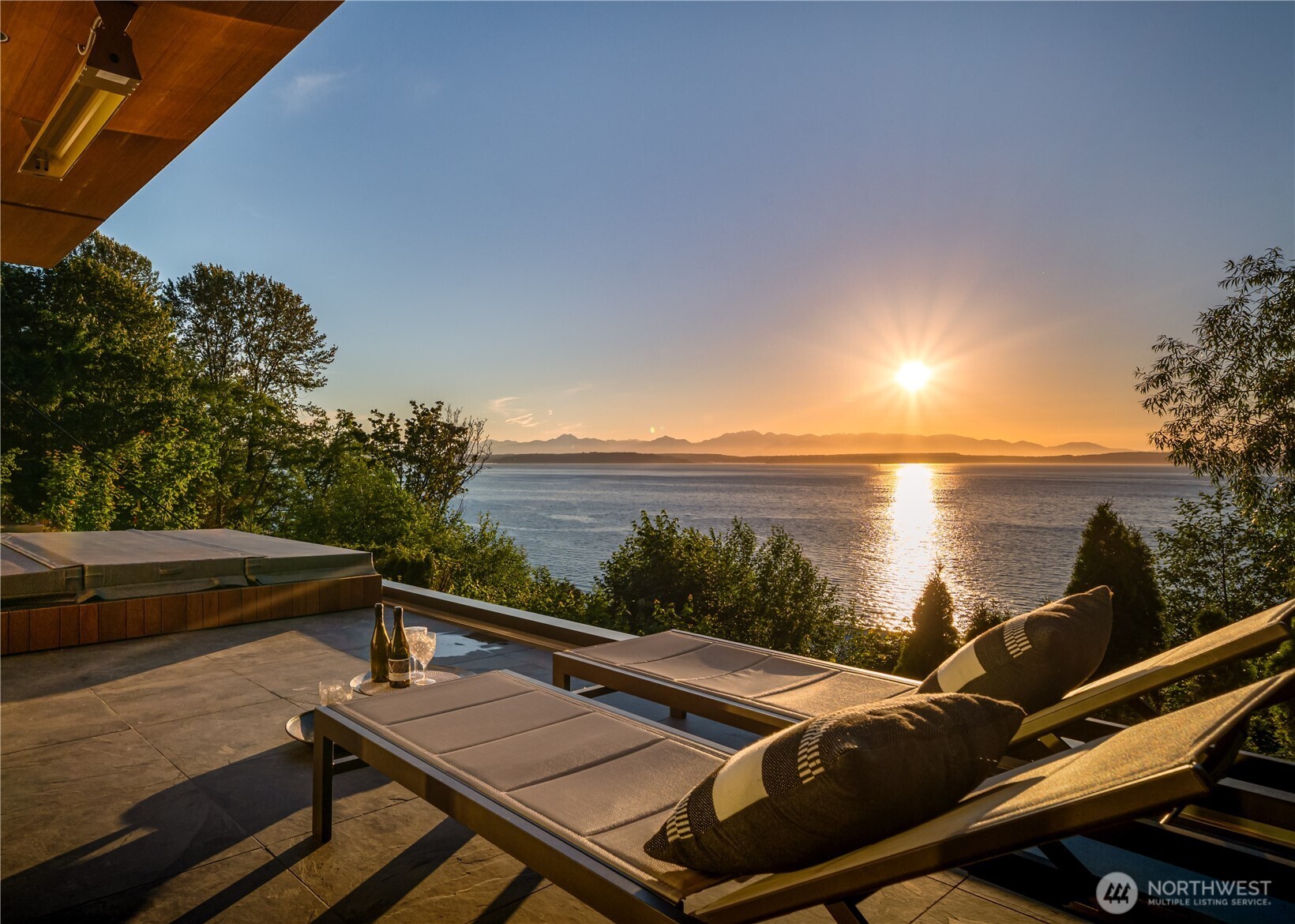 1017 California Lane Southwest Seattle, WA 98116 - Photo 36 of 40