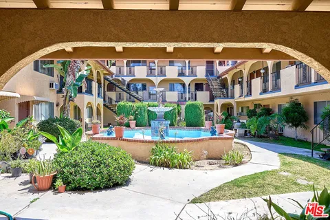 $6,000,000 | 1010 South Atlantic Boulevard, Alhambra, CA 91803