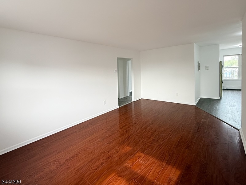 19 Van Rensselear Street, Unit 8 Belleville, NJ 07109 - Photo 4 of 9