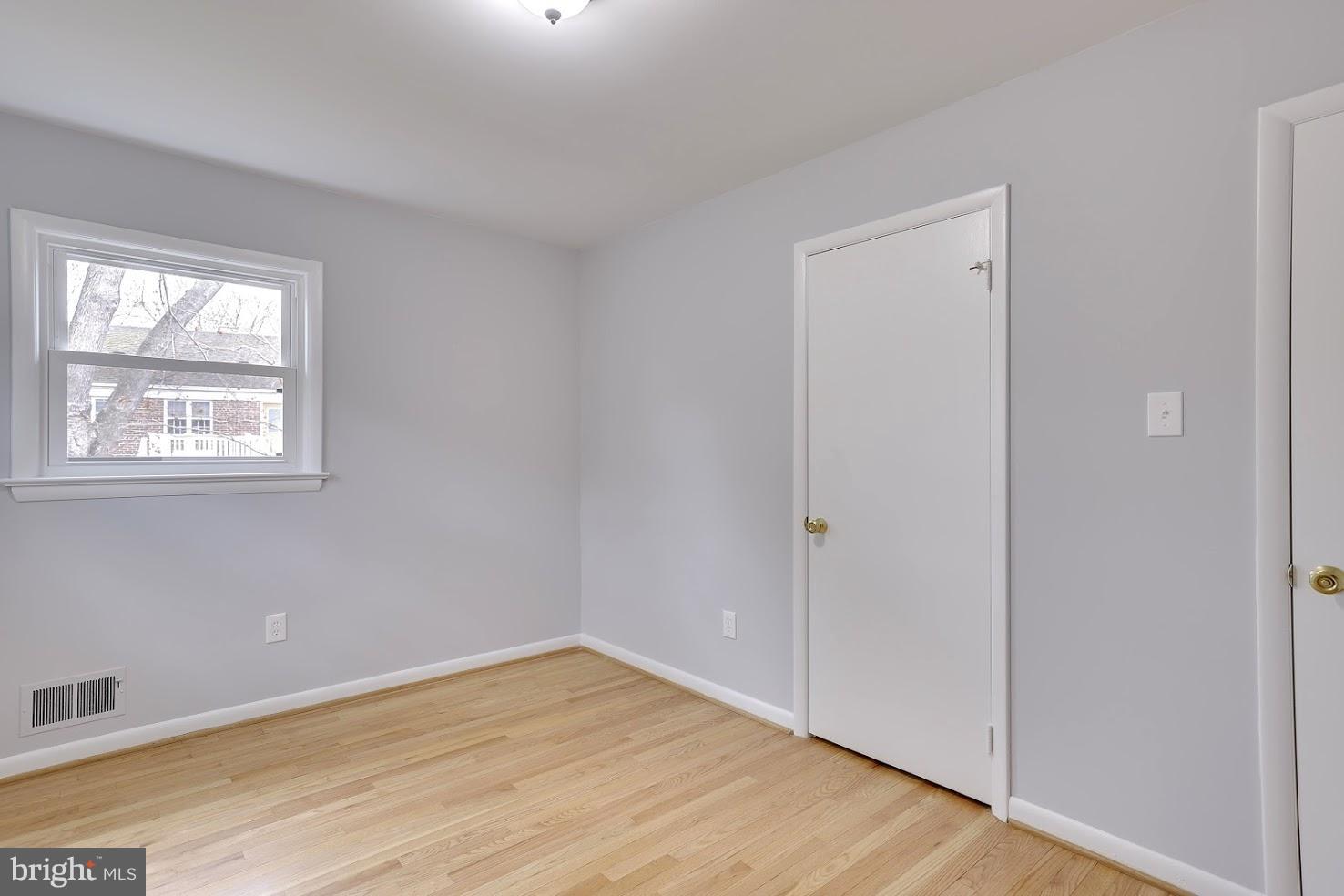 9603 Flower Avenue Silver Spring, MD 20901 - Photo 10 of 30 Fourth BEDROOM/DEN