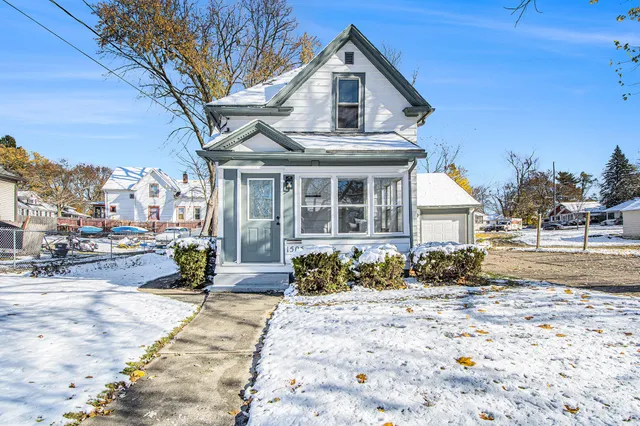 $159,900 | 1505 Carl Breeding Way, Jackson, MI 49203