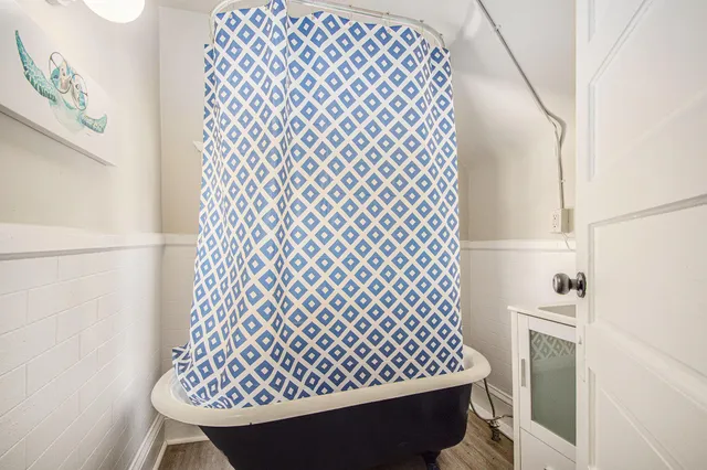 $159,900 | 1505 Carl Breeding Way, Jackson, MI 49203