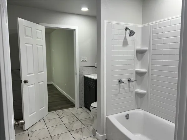 $1,285 | 912 South Rife Street, Aransas Pass, TX 78336