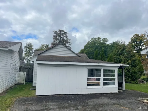 $194,900 | 2509 Main Street, Vienna, NY 13308