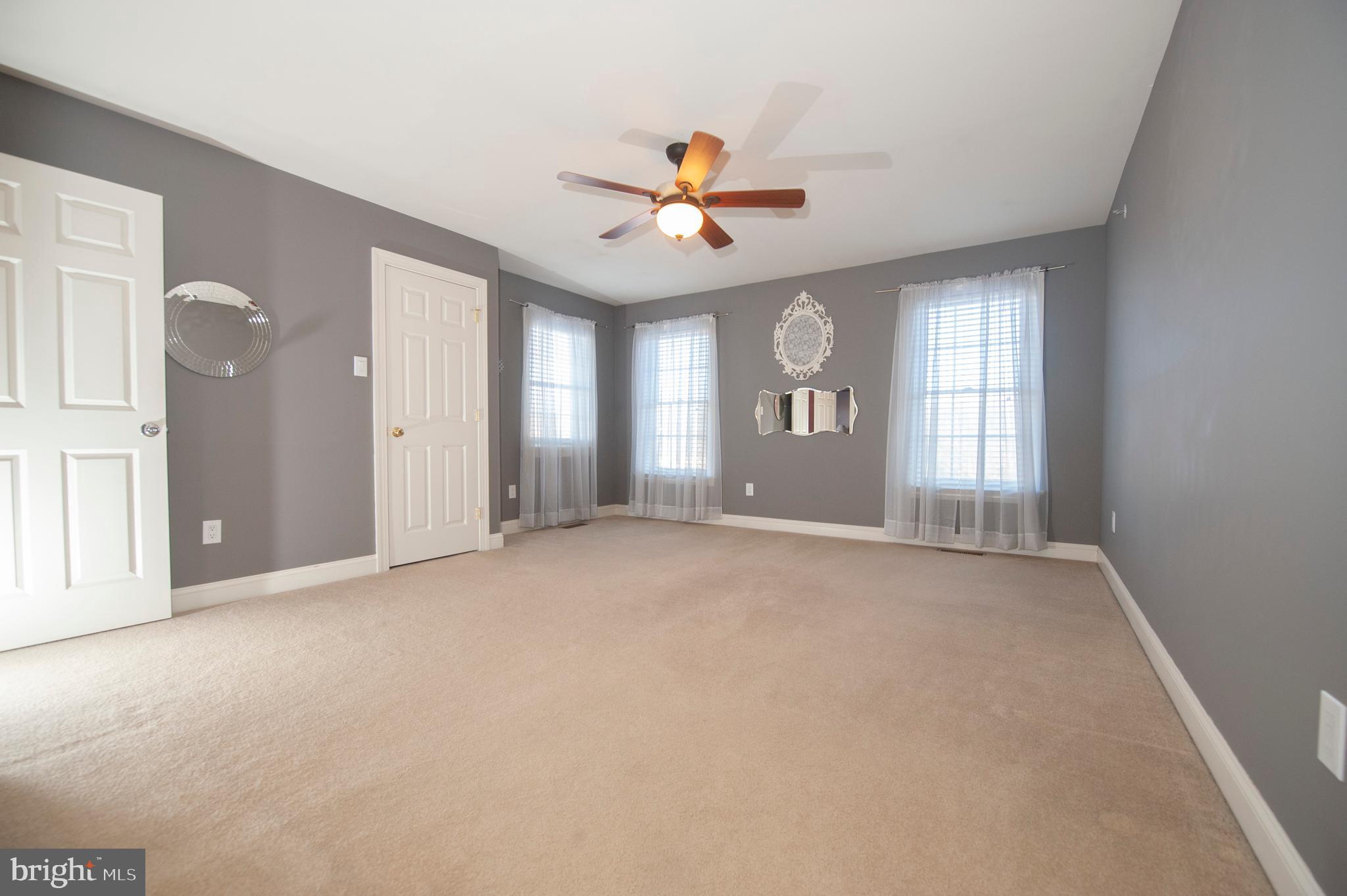 1054 Whitegate Road Wayne, PA 19087 - Photo 19 of 38