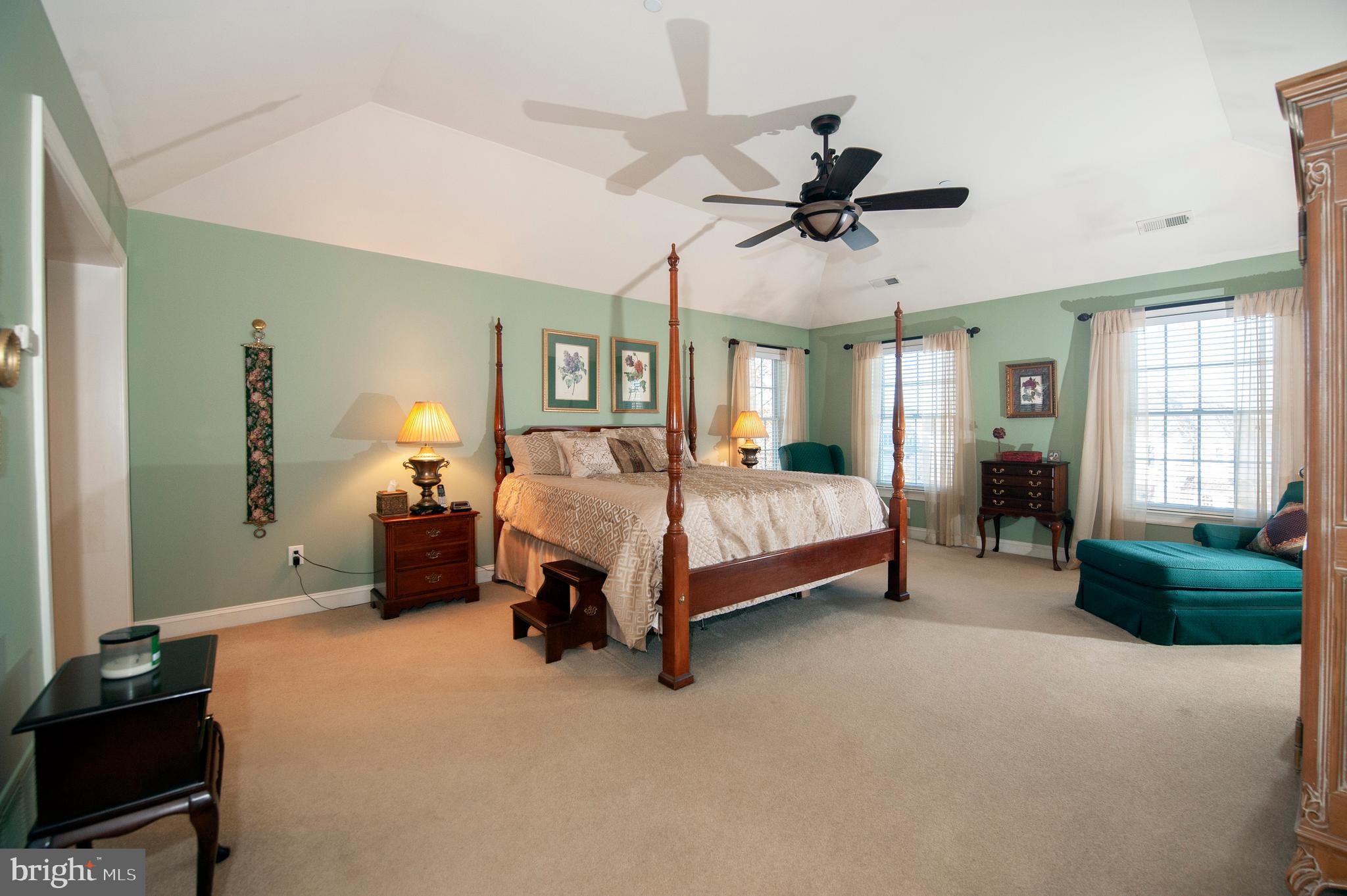 1054 Whitegate Road Wayne, PA 19087 - Photo 22 of 38