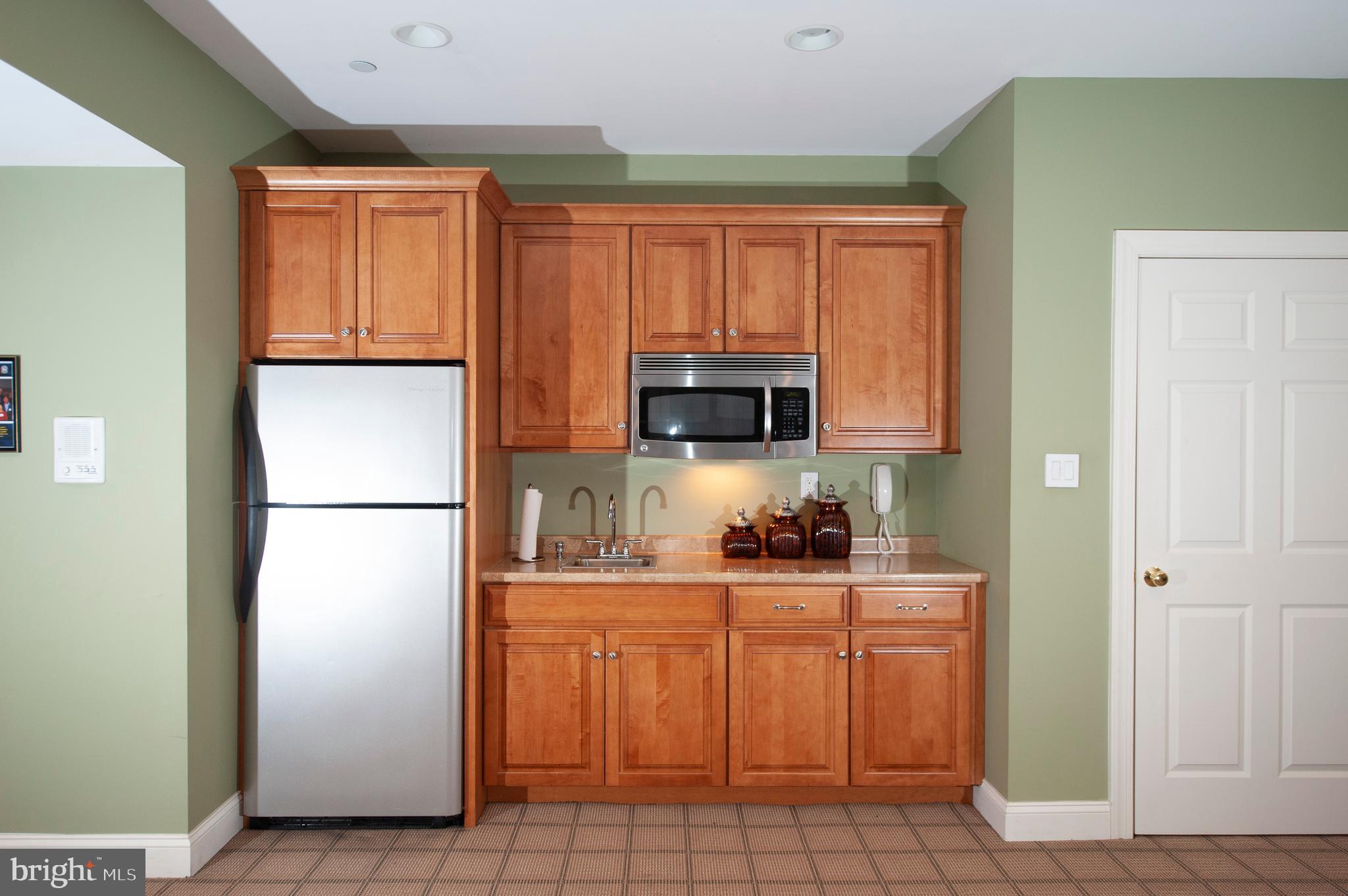 1054 Whitegate Road Wayne, PA 19087 - Photo 30 of 38