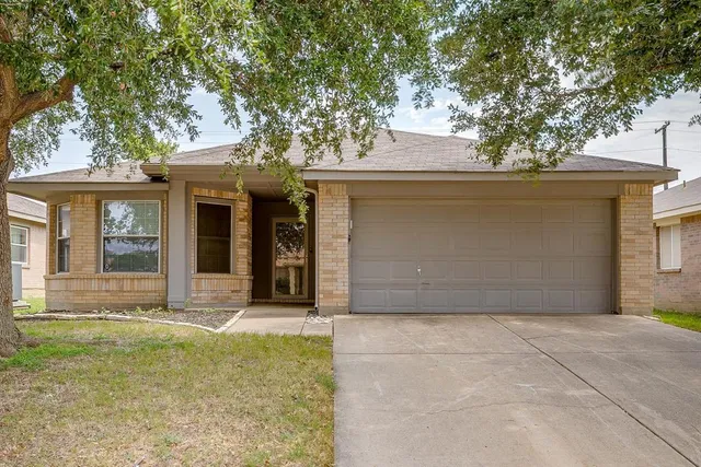 $310,000 | 9112 Whistlewood Drive, Fort Worth, TX 76244