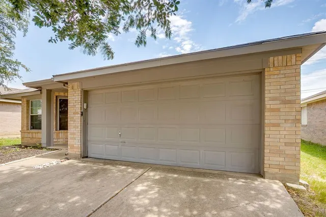 $310,000 | 9112 Whistlewood Drive, Fort Worth, TX 76244