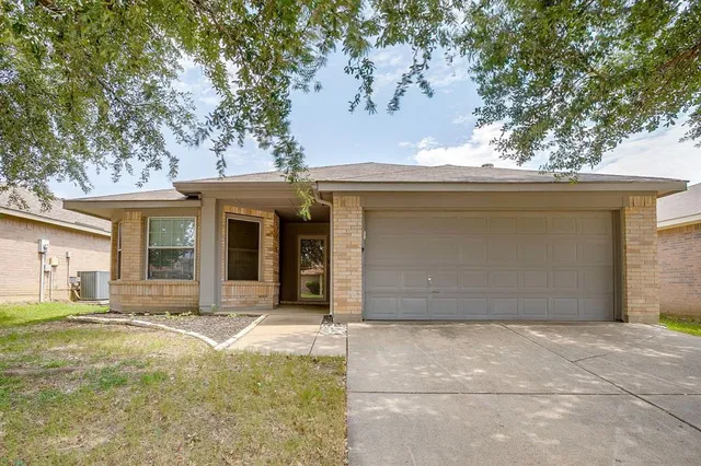 $310,000 | 9112 Whistlewood Drive, Fort Worth, TX 76244
