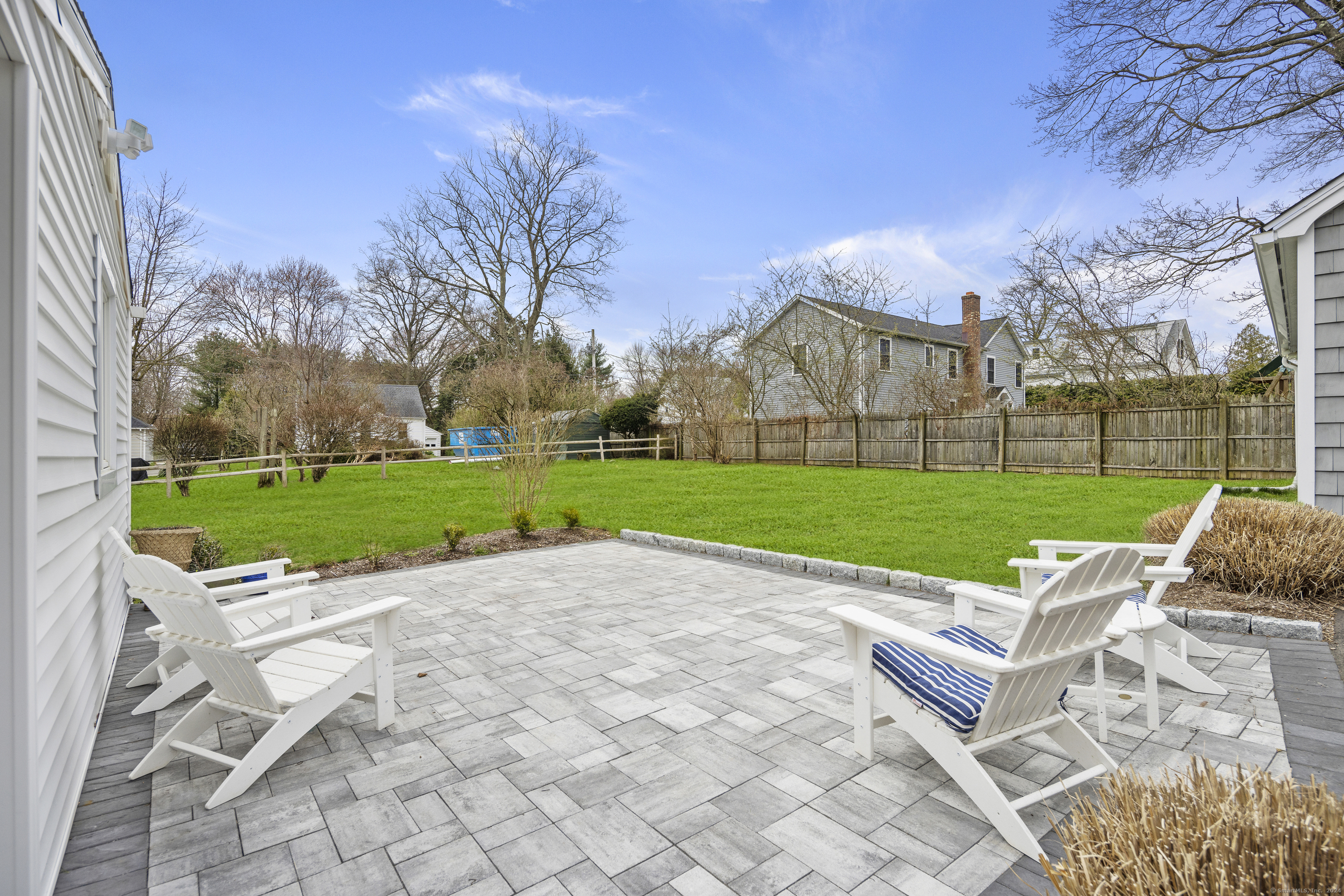 146 Oxford Road Fairfield, CT 06890 - Photo 19 of 31 Bluestone patio immediately off the kitchen entry