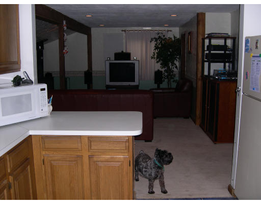 23 Savoy Road Framingham, MA 01701 - Photo 5 of 8 Gallery Image 5