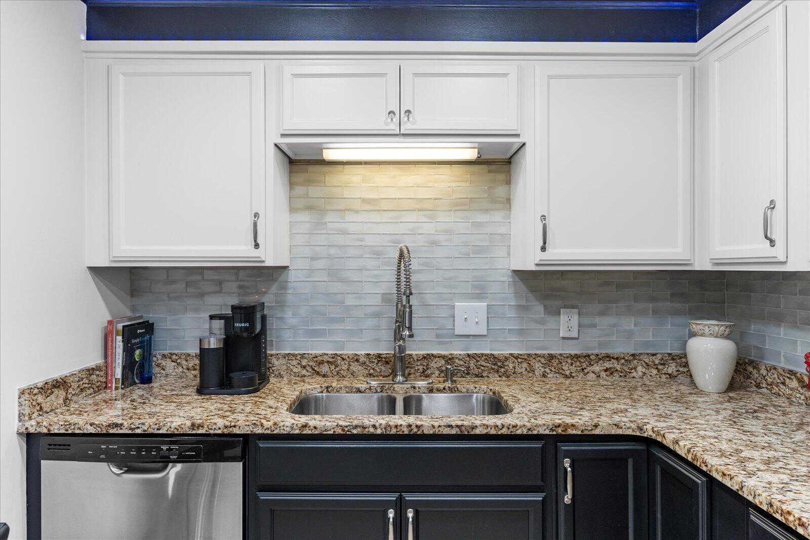 1131 Stringers Ridge Road, Unit 10B Chattanooga, TN 37405 - Photo 10 of 40 2865