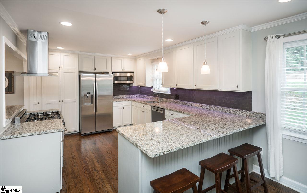 121 Windfield Road Greenville, SC 29607 - Photo 4 of 36