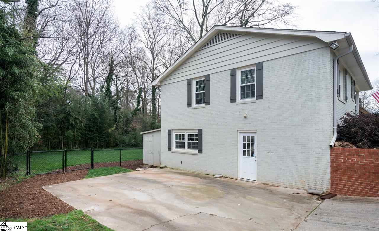 121 Windfield Road Greenville, SC 29607 - Photo 34 of 36