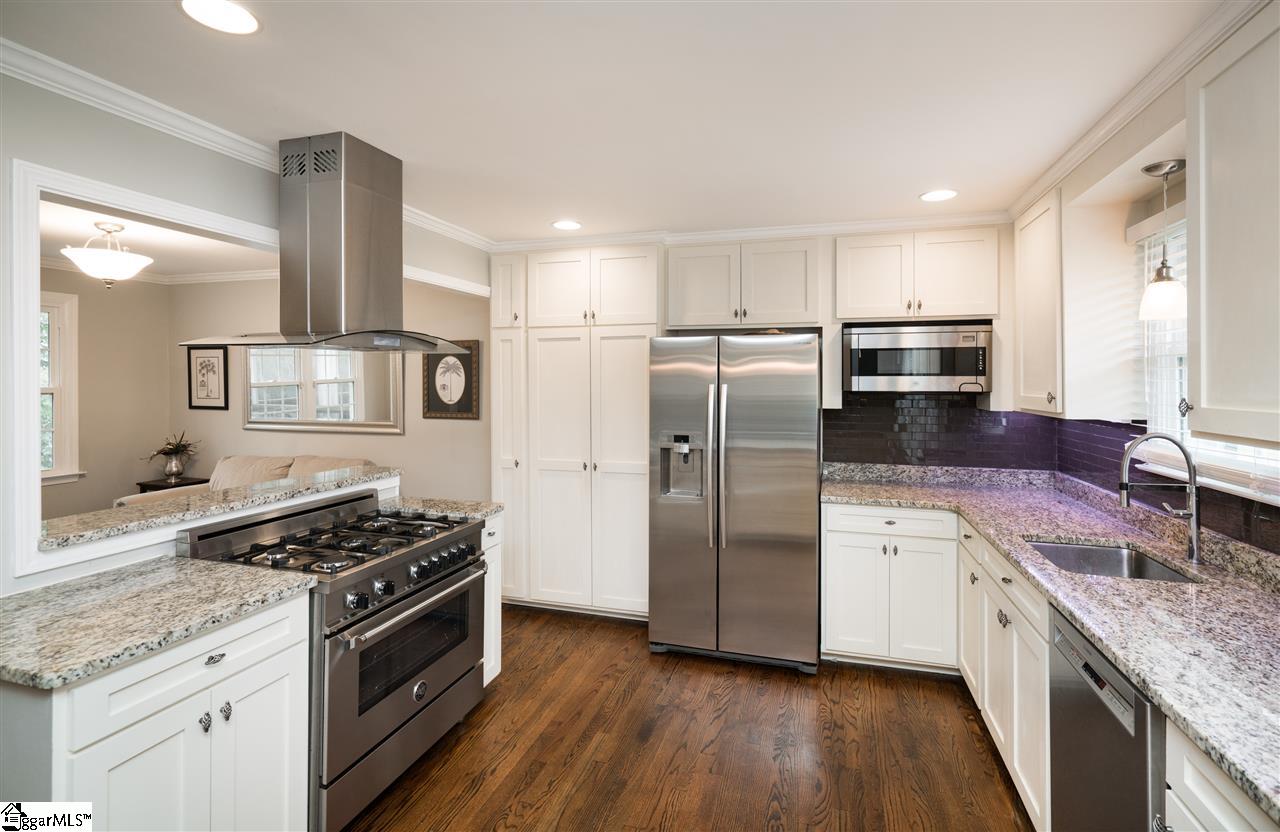121 Windfield Road Greenville, SC 29607 - Photo 5 of 36