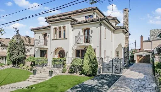 $5,499,000 | 7921 Narrows Avenue | Bay Ridge