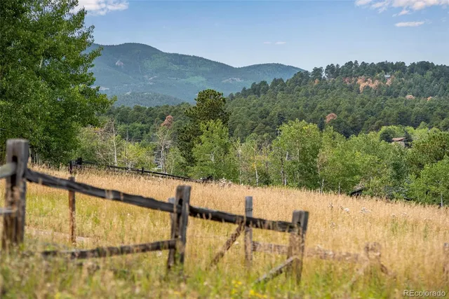 a view of an outdoor space and yard