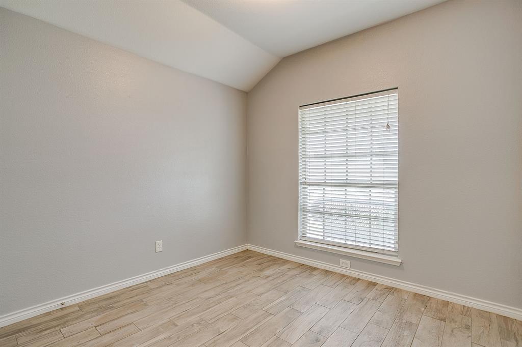 636 Clearbrook Street Azle, TX 76020 - Photo 17 of 20