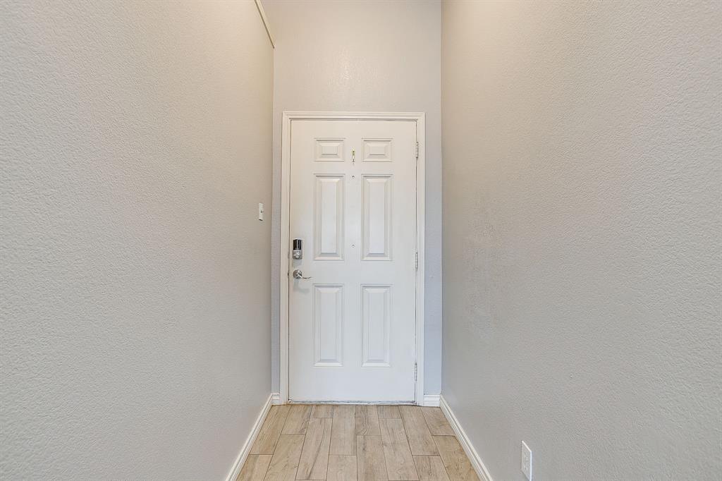 636 Clearbrook Street Azle, TX 76020 - Photo 3 of 20