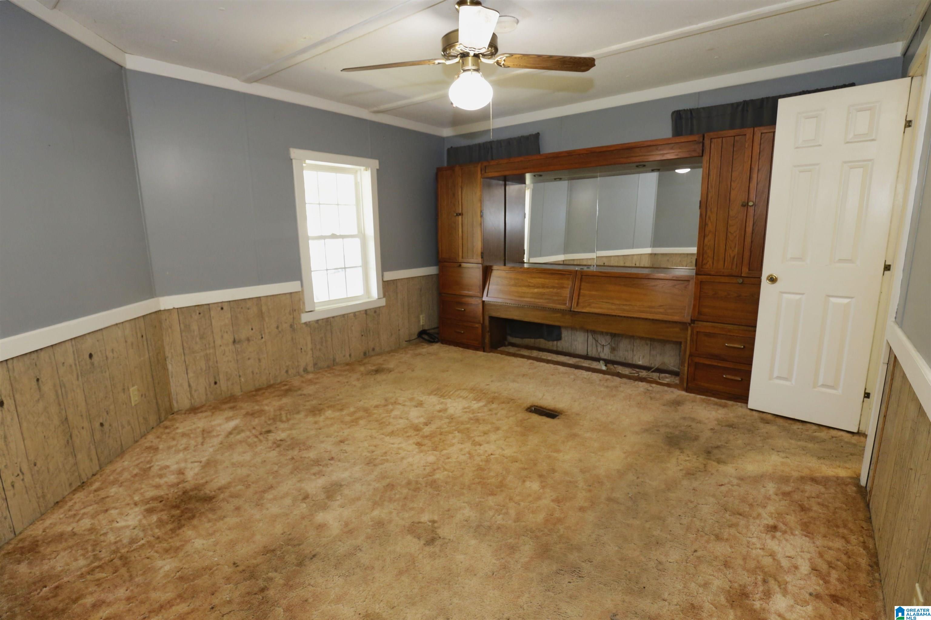 1045 Whites Gap Road Southeast Jacksonville, AL 36265 - Photo 13 of 23