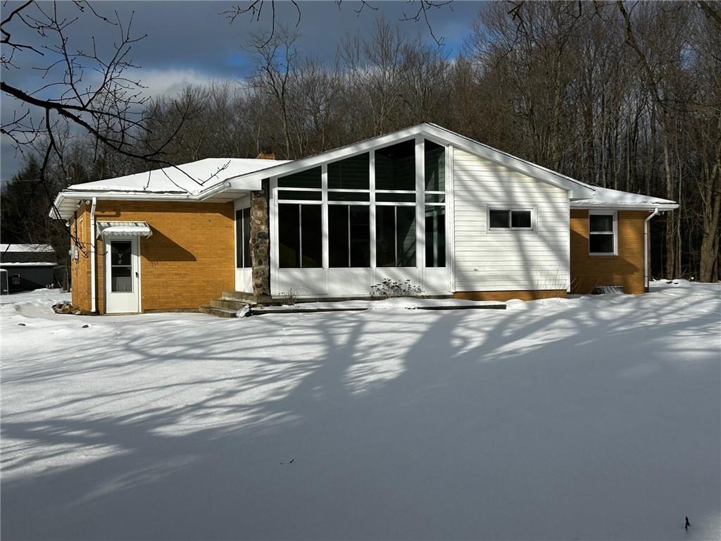 264 Douglass Road Beaver Falls, PA 15010 - Photo 2 of 35 Gallery Image 2