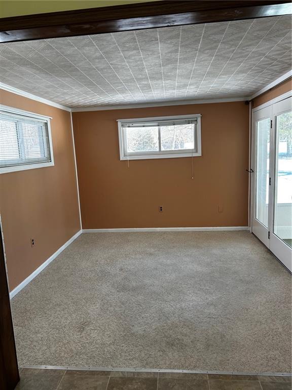 264 Douglass Road Beaver Falls, PA 15010 - Photo 21 of 35 den/sitting area