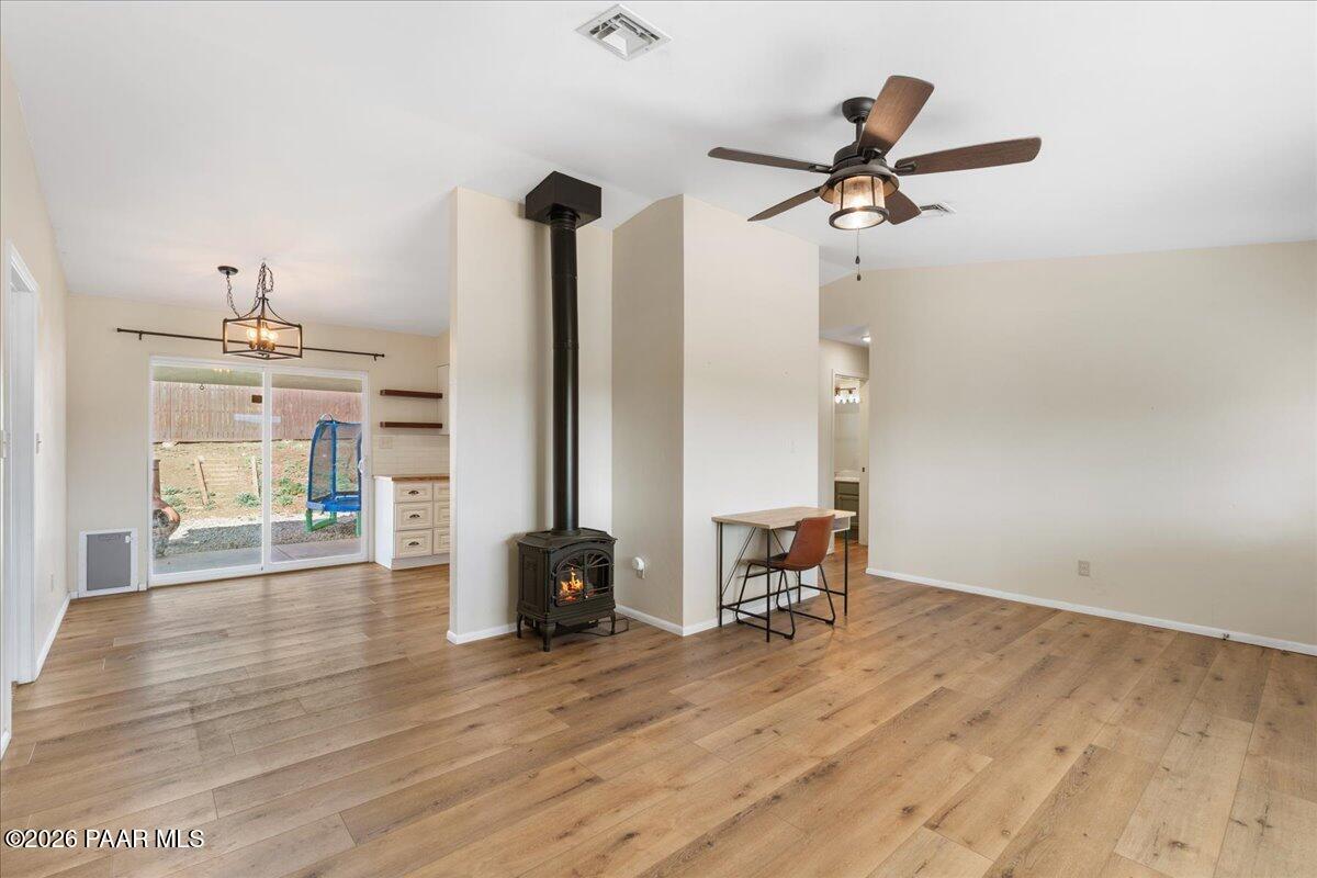 17690 East Bob White Road Mayer, AZ 86333 - Photo 7 of 23 08-Living Room