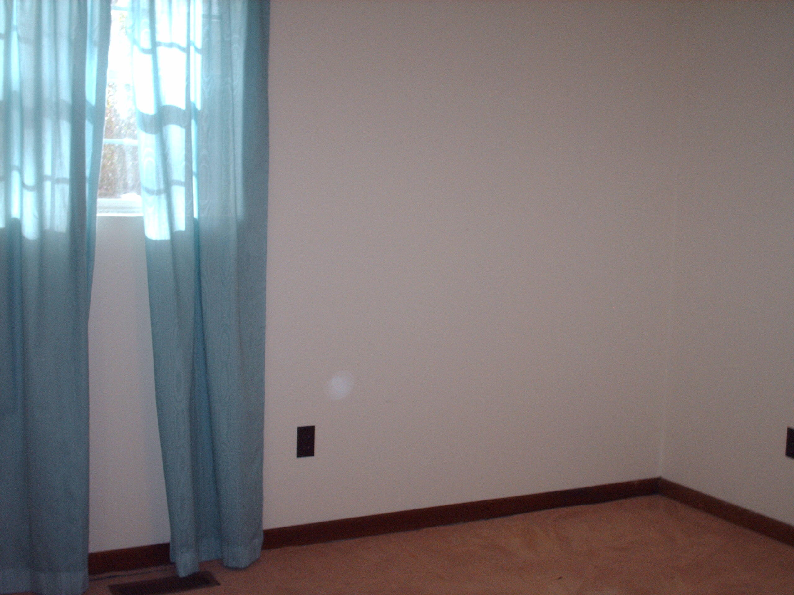 213 Rochester Avenue Middlesboro, KY 40965 - Photo 14 of 14 bedroom3